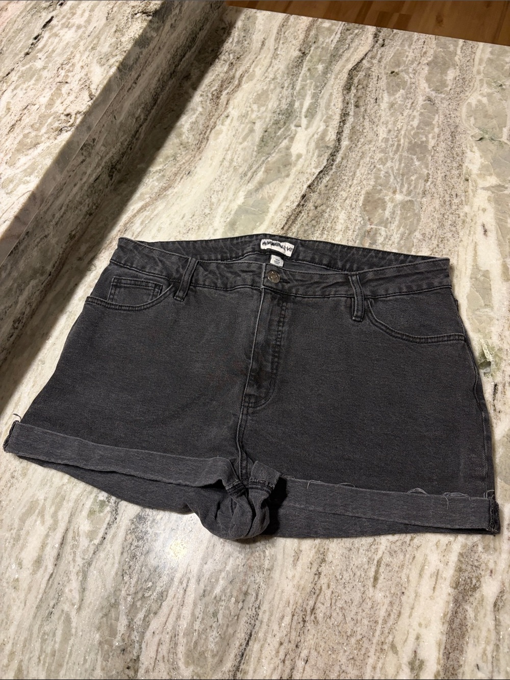 Ava & Viv Black Jean Shorts Size 18W